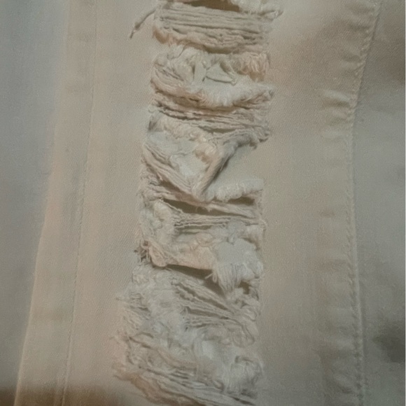 Frame Denim le skinny ripped in US size 26. - Picture 11 of 16